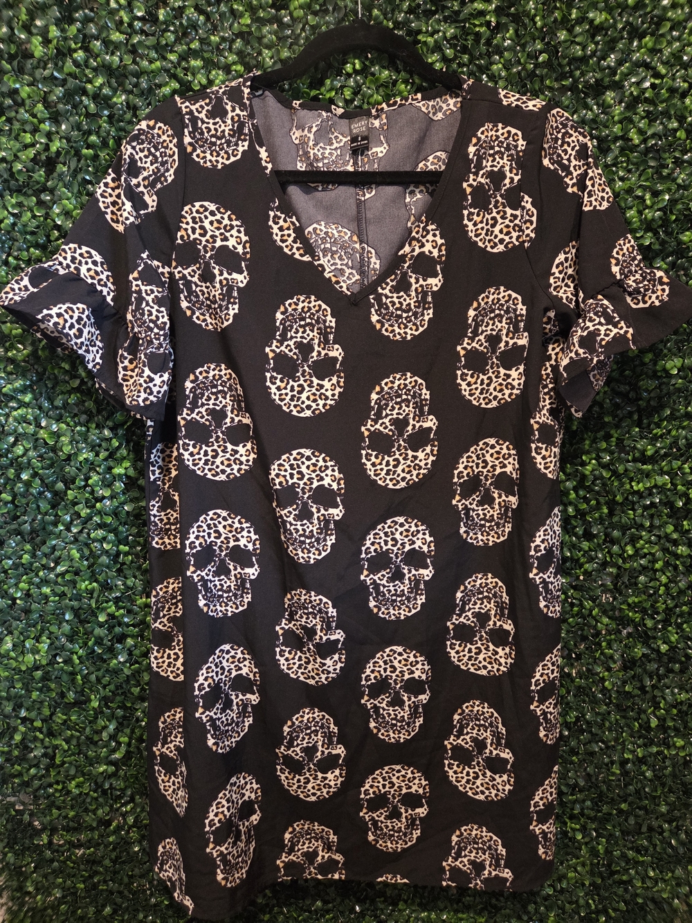 Black Skull Print V-Neck Tunic Dress with Leopard Accents
